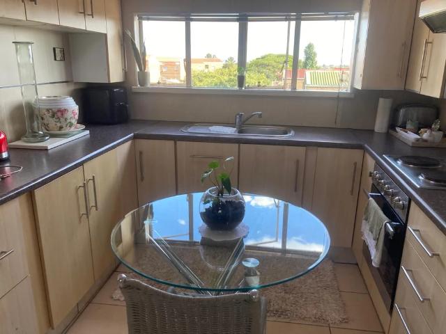 Apartment for sale in Vosloorus, Gauteng
