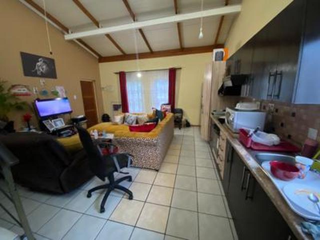 Apartment for sale in Cape Town, City of Cape Town