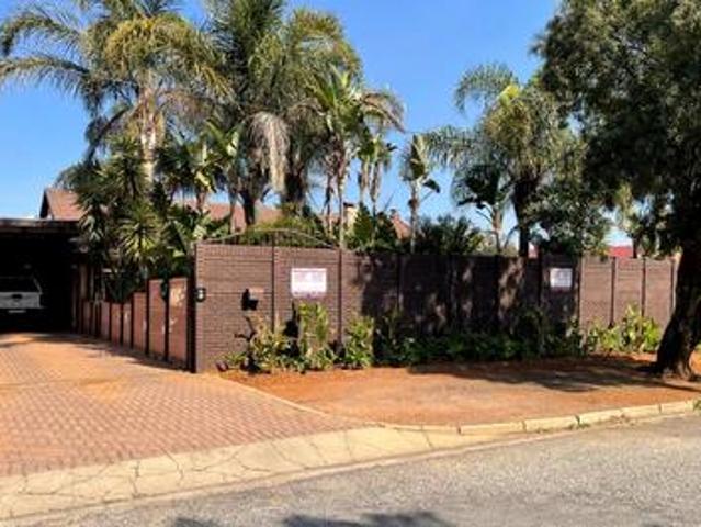 House for sale in Nooitgedacht, Gauteng