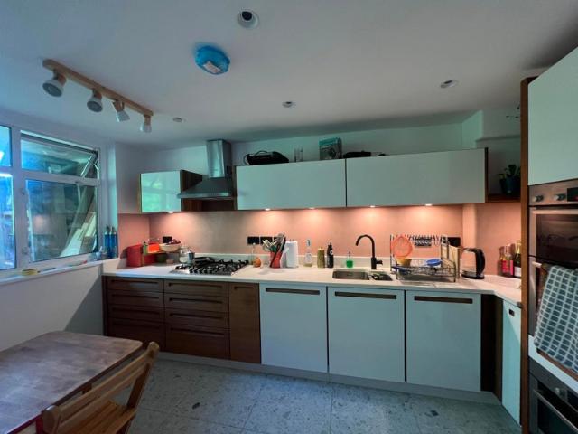 Apartment for rent in Archway, Greater London