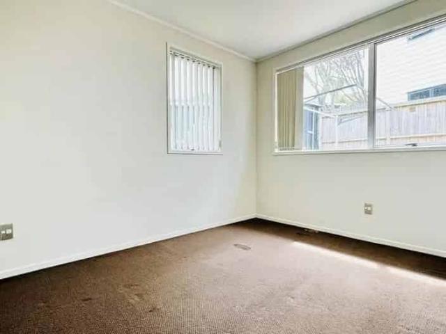 House for rent in Massey, Henderson-Massey