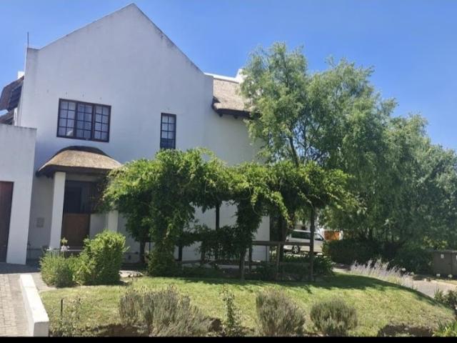 House for rent in Berg en Dal, Drakenstein Local Municipality