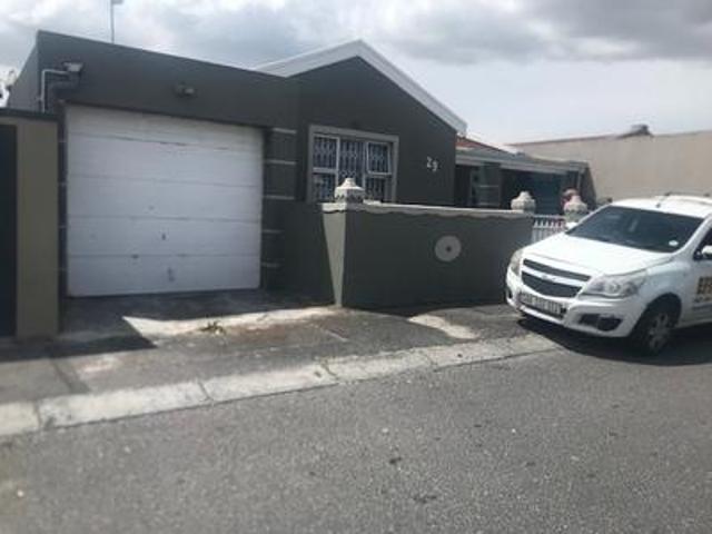House for sale in Cape Town, Western Cape