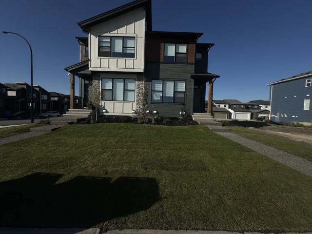 House for rent in Lewisburg, Calgary