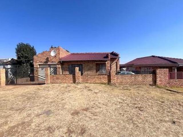 House for sale in Soweto, Gauteng
