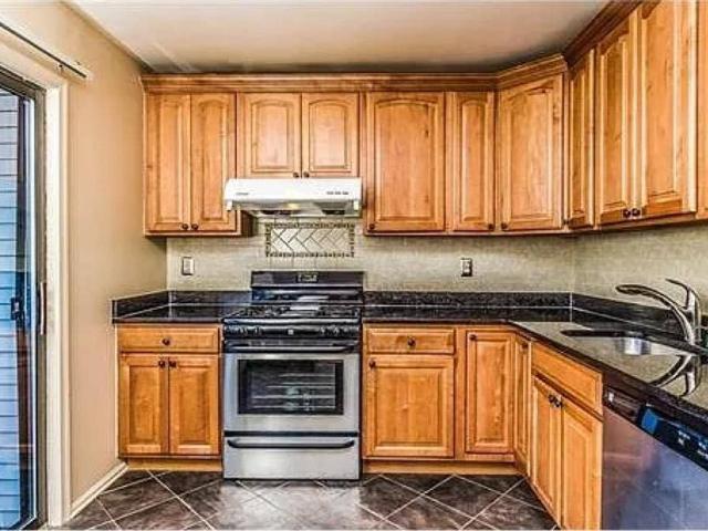 Apartment for rent in Edison, New Jersey