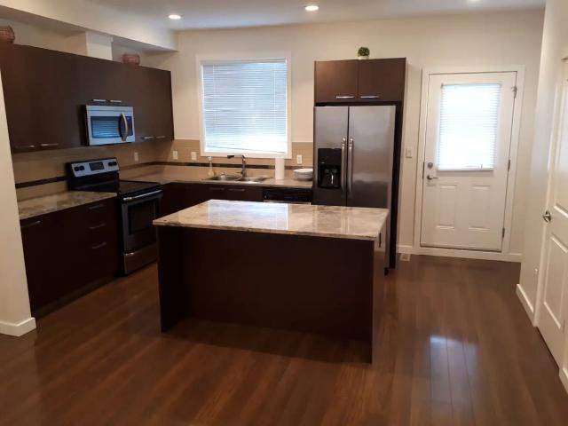House for rent in Wedgewood, Alberta