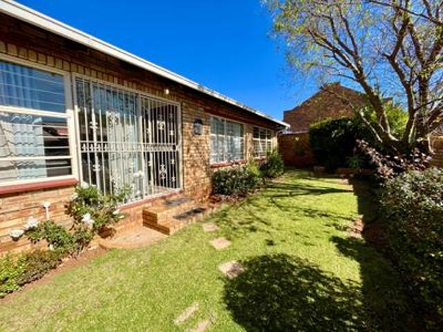 Townhouse for sale in Kagiso, Gauteng
