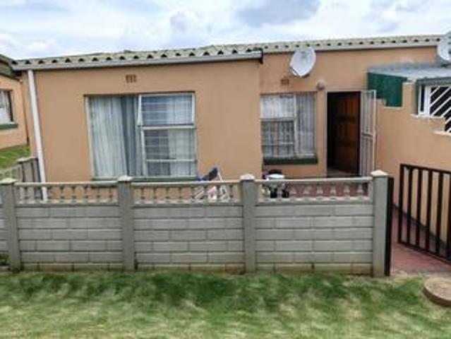 Townhouse for sale in Nooitgedacht, Gauteng
