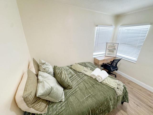 Room for rent in Saint Petersburg, Florida