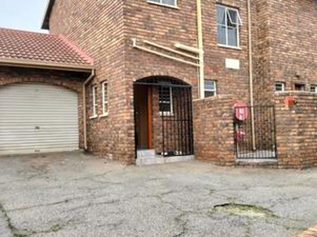House for sale in Kempton Park, Birchleigh North