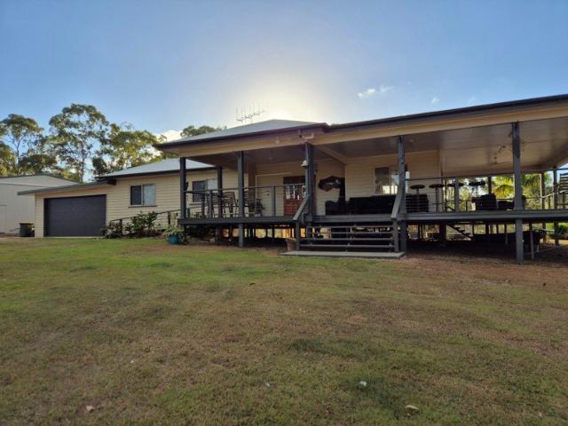 Cottage for sale in Euleilah, Queensland