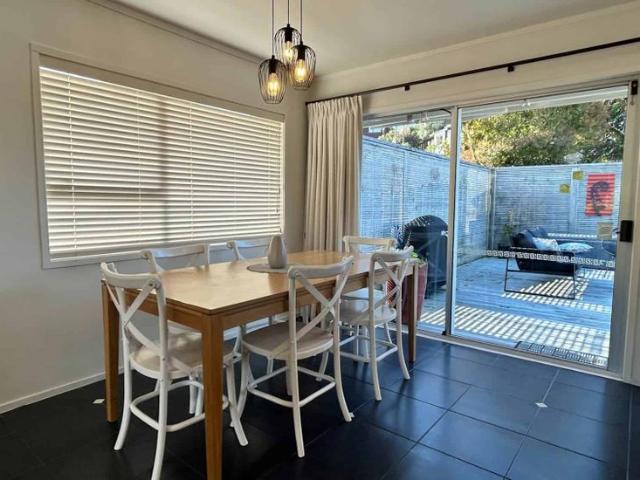 House for rent in Whangaparaoa