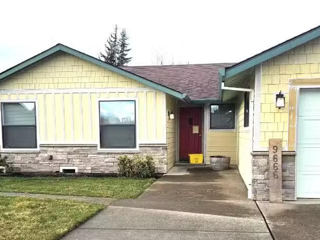 House for rent in Canby