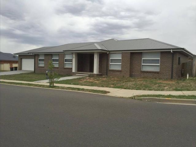 House for rent in Brisbane Grove, New South Wales