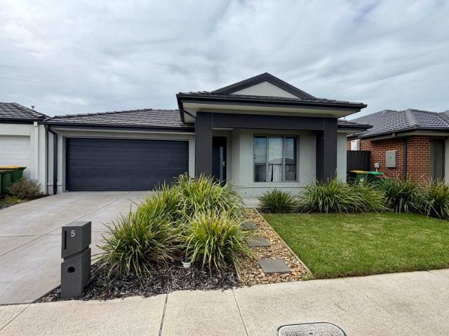 House for rent in Mt Pleasant Estate, Melbourne