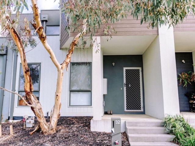 Townhouse for rent in Camerons Creek, Victoria