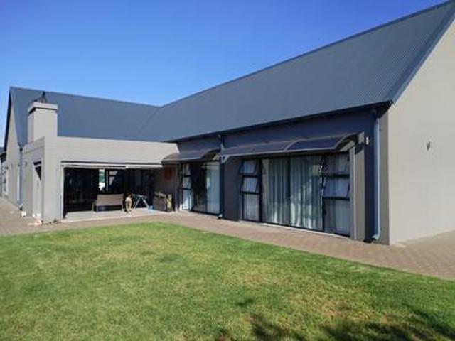 House for sale in Oranjeville, Free State