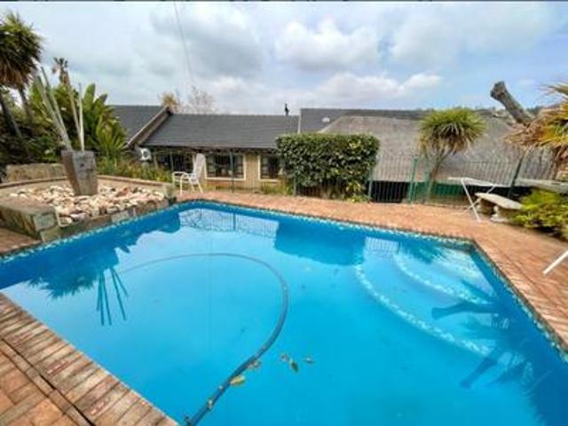 House for sale in Krugersdorp, Mogale City Local Municipality