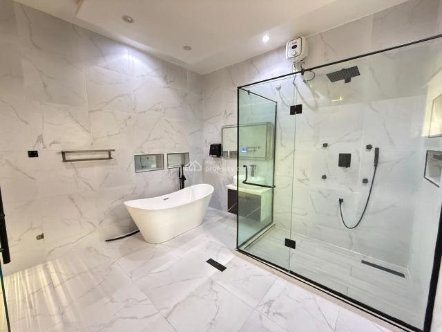 Duplex for sale in Eti Osa, Lagos