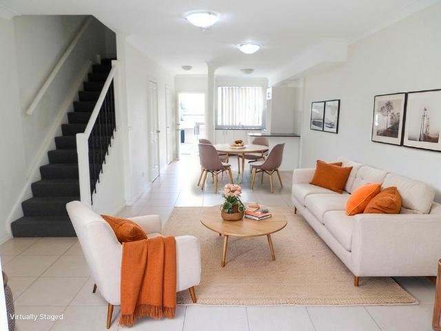 Townhouse for rent in Sydney, New South Wales