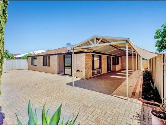 House for rent in Canning Vale, Western Australia