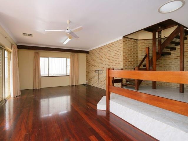 House for rent in Winthrop, Western Australia