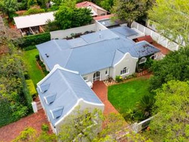 House for sale in Waterkloof, Gauteng