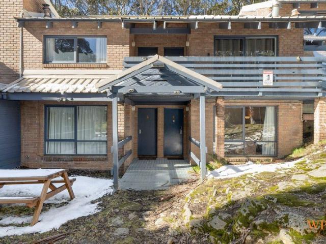 Apartment for sale in Baw Baw Village, Victoria
