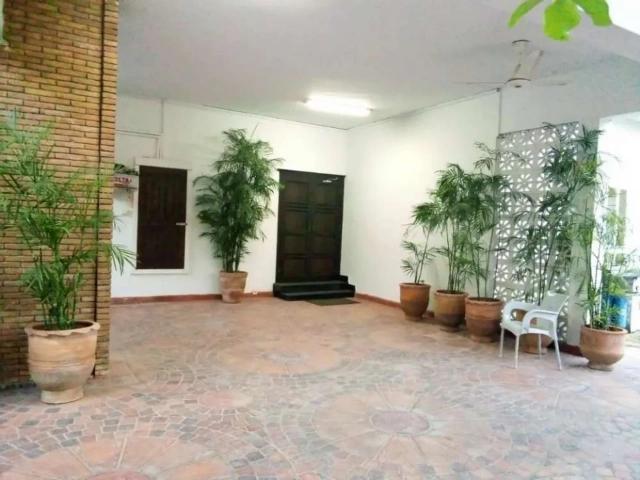House for rent in F-7/2, اسلام آباد