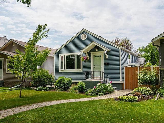 House for sale in East St. Paul, Manitoba