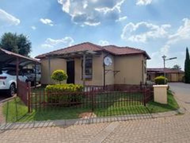 House for sale in Akasia, Gauteng