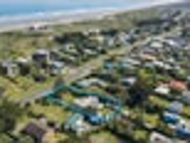 House for sale in Waitārere Beach, Horowhenua District