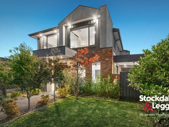 Townhouse for sale in Camerons Creek, Victoria