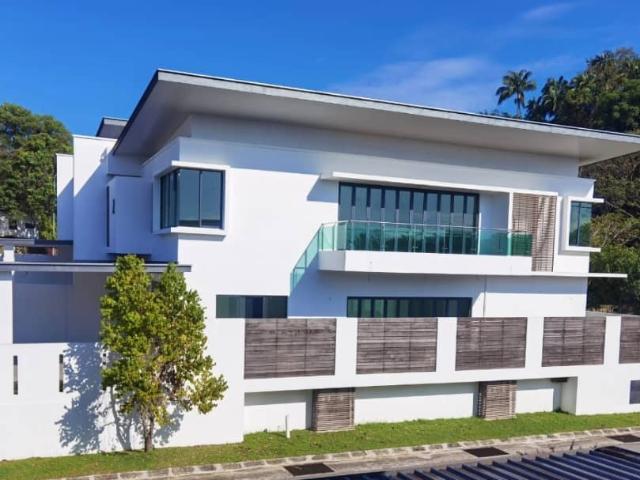 Bungalow for rent in Likas, Sabah