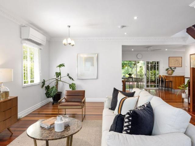House for rent in Holland Park, Greater Brisbane