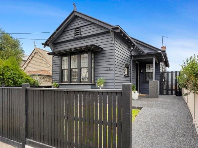 House for sale in Bakery Hill House for sale in Bakery Hill