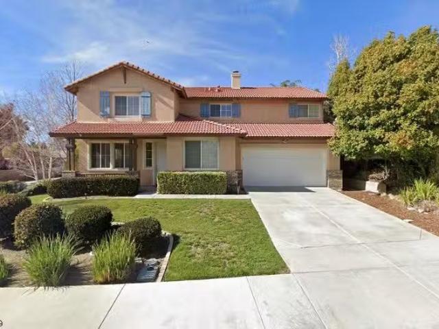 House for rent in Corona