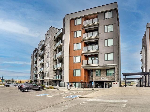 Condo for sale in Northwest, Alberta