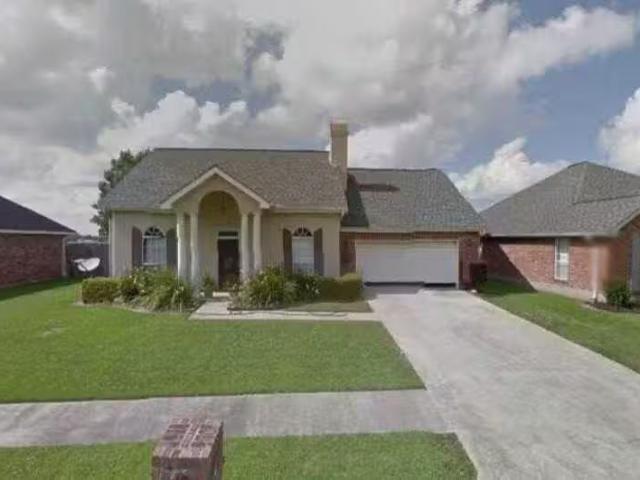 House for rent in Lafayette