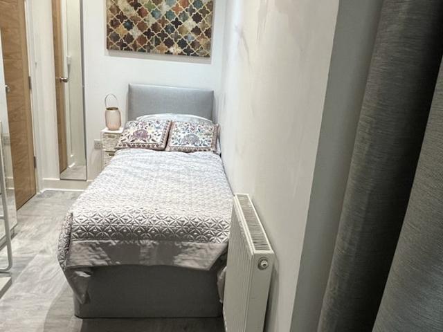 Studio for rent in Brent Cross, Greater London