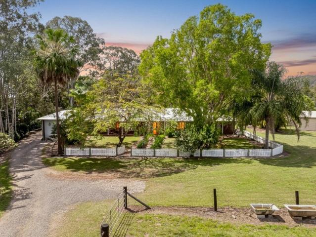 Cottage for sale in Kings Creek, Queensland