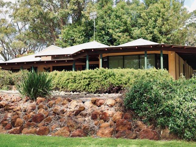 Cottage for sale in Waroona, Shire Of Waroona