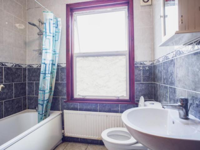 Room for rent in Leytonstone, Greater London