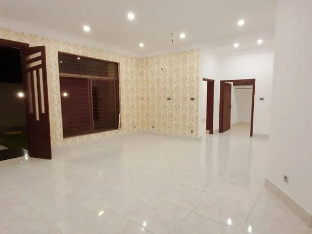 House for sale in Faisalabad, Islamabad Capital Territory