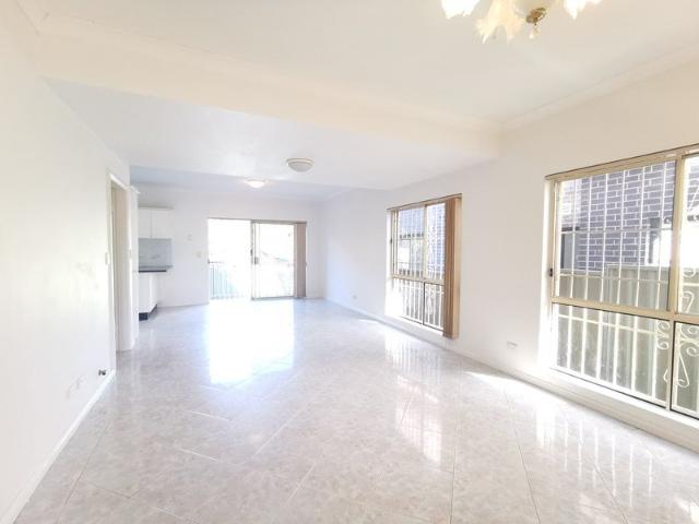 Duplex for rent in Sydney, New South Wales