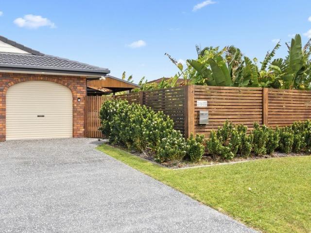 Duplex for rent in Fernbrook, Queensland