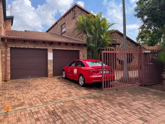 House for sale in Akasia, Gauteng