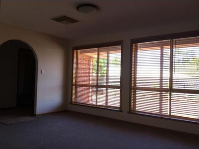 House for rent in Roxby Downs, South Australia
