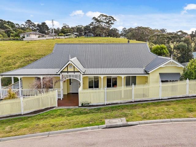 House for rent in Lakes Entrance, Victoria